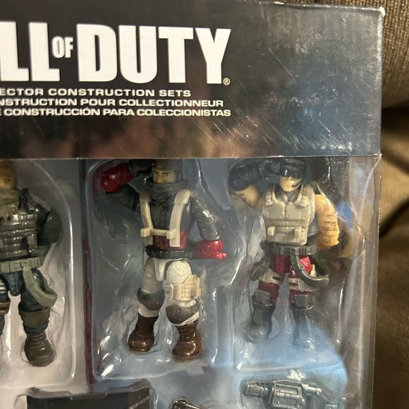 Call of Duty Black Ops 4 Standoff Set [Includes Ruin, Prophet, Nomad & Ajax] - Picture 2 of 10